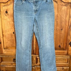 Liz Claiborne Size 12 Boot Cut Jean